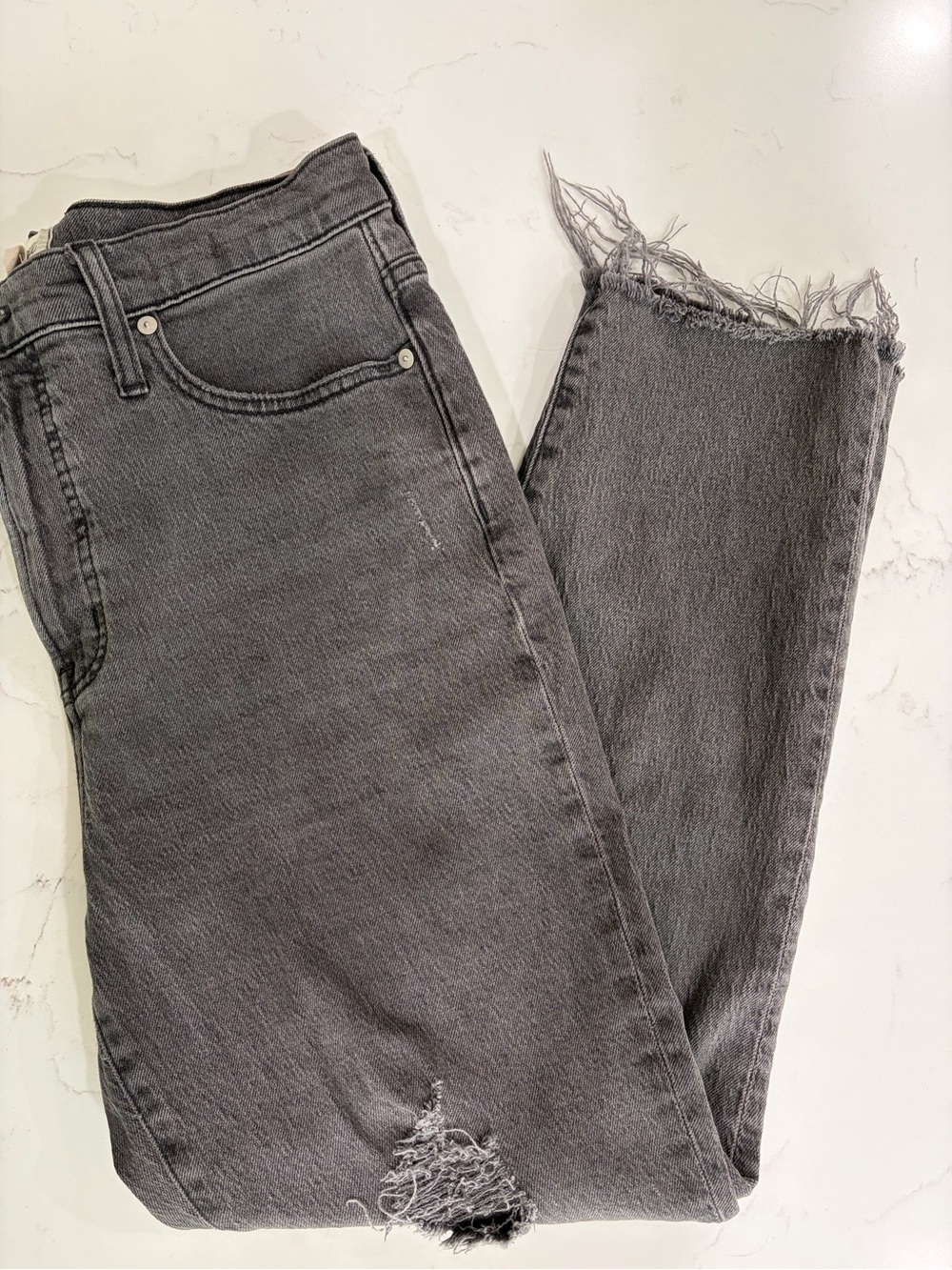 Madewell Perfect Vintage Jeans in Washed Gray with Frayed Hem